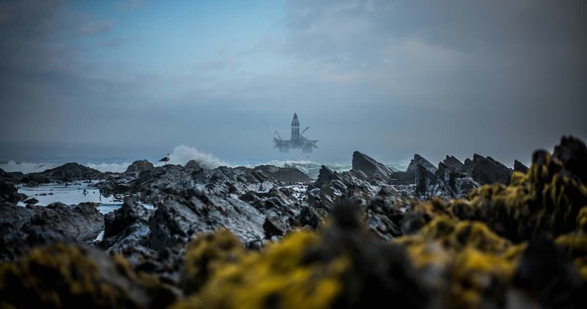 oil rig in bad weather