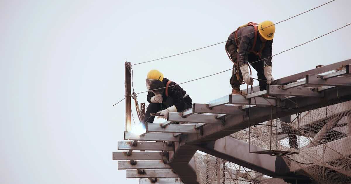 Workers in high risk environment, health & s safety